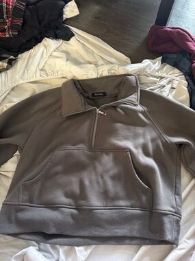 Women’s Half-Zip Pullover Hoodie - Taupe
